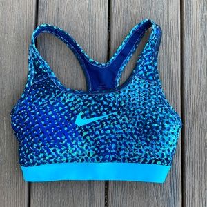 Nike dri fit bra in XS